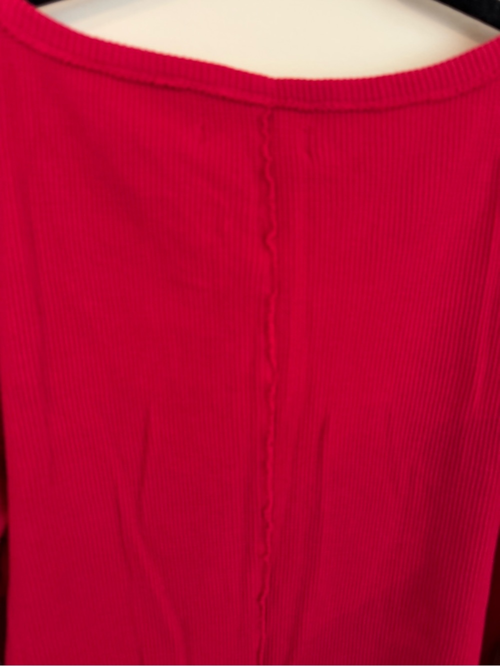 Lucky Brand Red Long-Sleeve Henley with Cable Sleeves *GREAT USED CONDITION* - Picture 9 of 10
